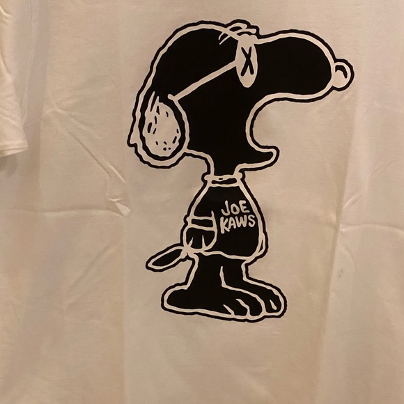 KAWS x Uniqlo Peanuts Joe KAWS - Picture 2 of 7